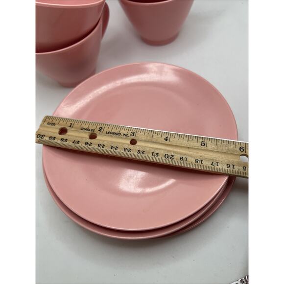 Vintage 50s Pink Lenotex Melamine Melmac Coffee/Tea Cups and Saucers Set Of 5 - Picture 3 of 4